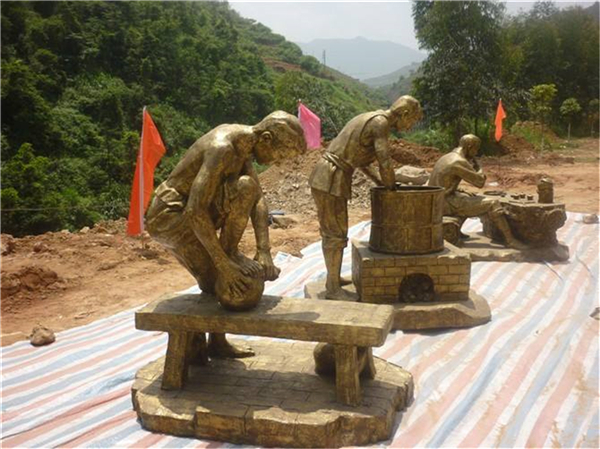 玻璃鋼包揉雕塑.jpg 玻璃鋼包揉雕塑.jpg