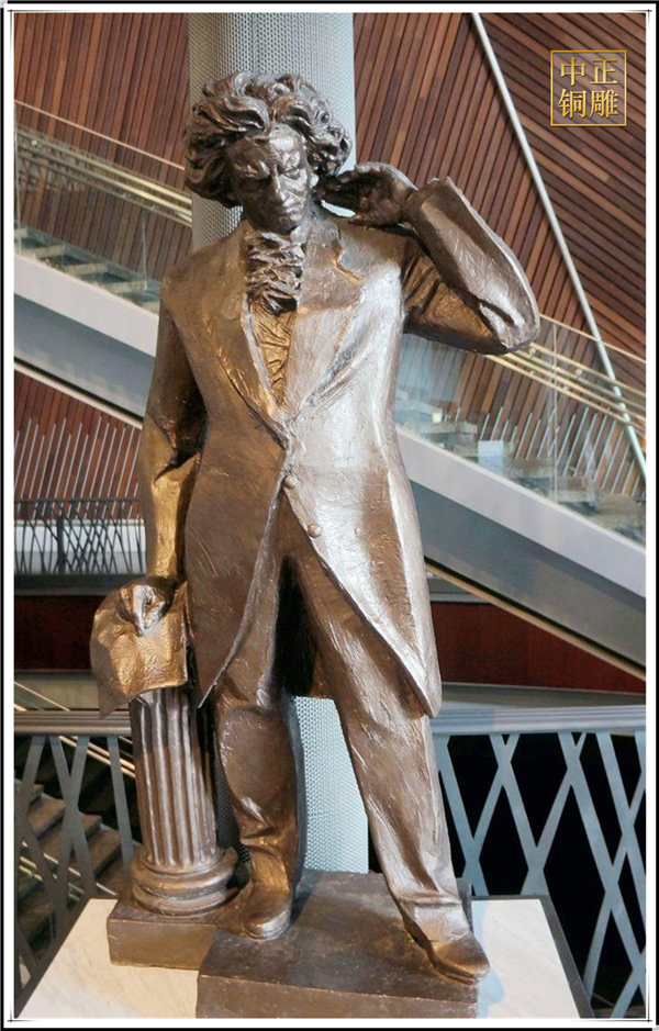 商場貝多芬雕塑.jpg 商場貝多芬雕塑.jpg