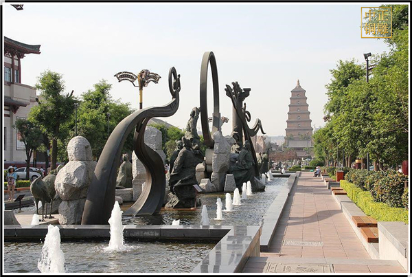 廣場城市雕塑.jpg 廣場城市雕塑.jpg