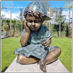 小男孩看書(shū)銅雕塑 小男孩看書(shū)銅雕塑
