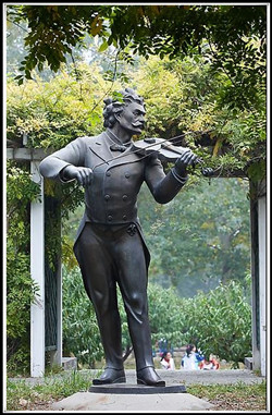 莫扎特西方人物雕塑批發(fā) 莫扎特西方人物雕塑批發(fā)